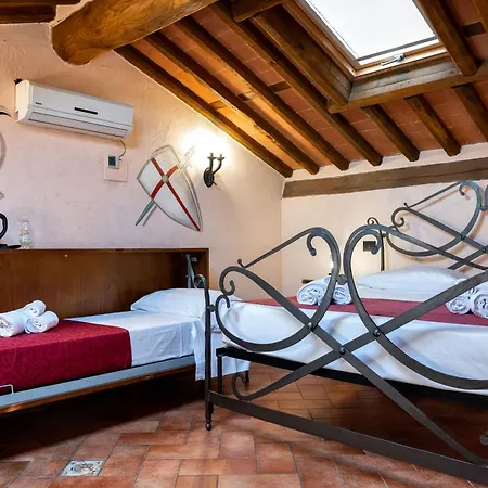 Bed and Breakfast Castello Dei Templari Lucca Exterior foto
