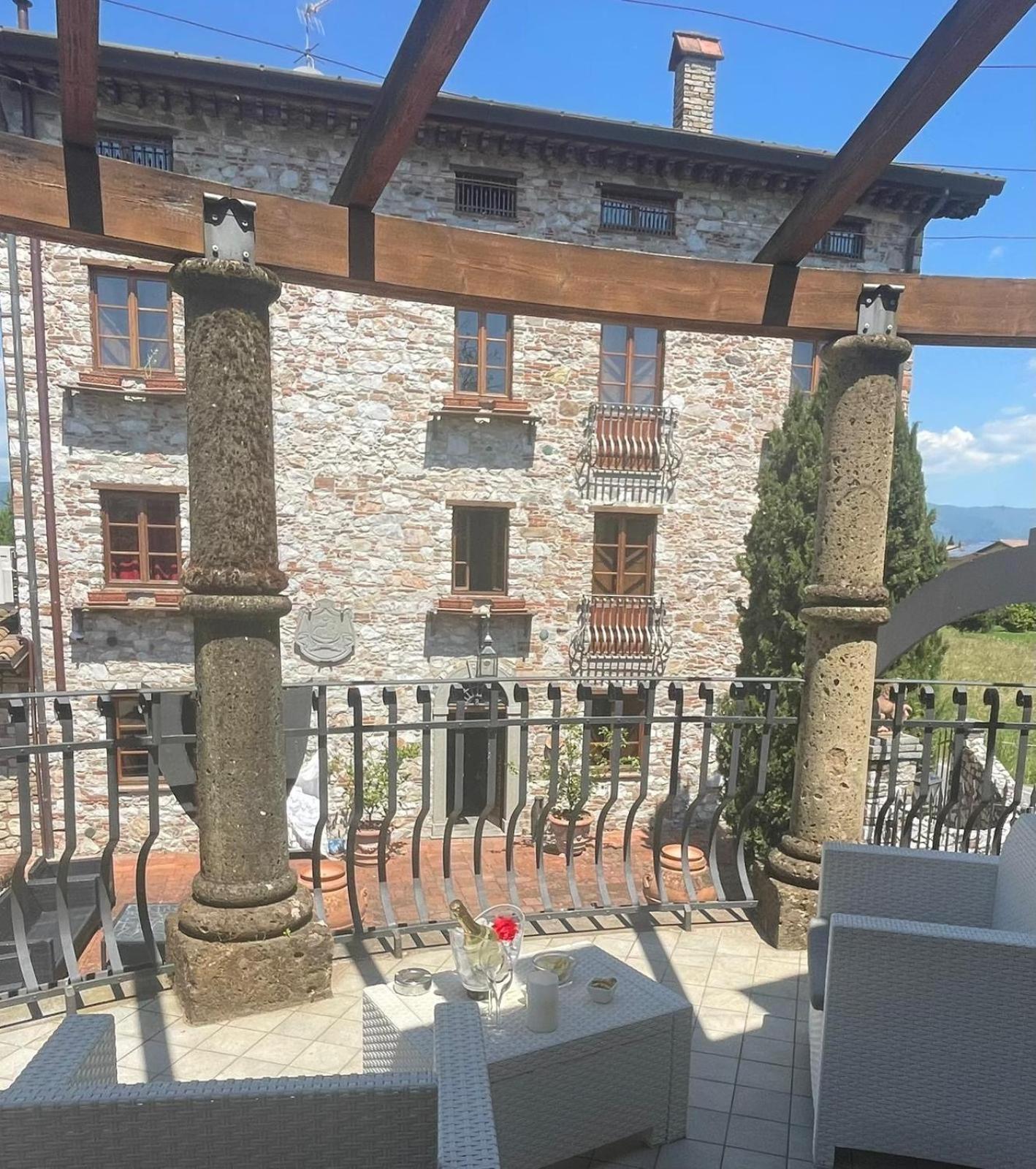 Castello Dei Templari Bed & Breakfast Lucca